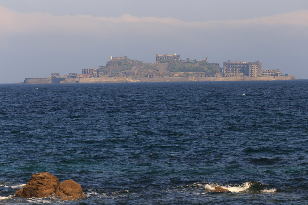 軍艦島の朝