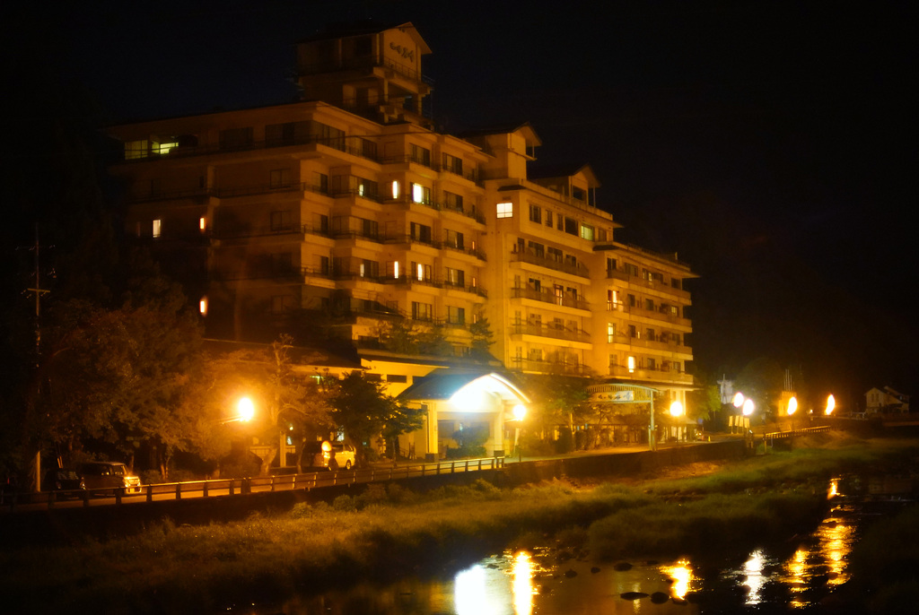 三朝温泉の夜