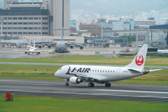 J-AIRとC-17輸送機