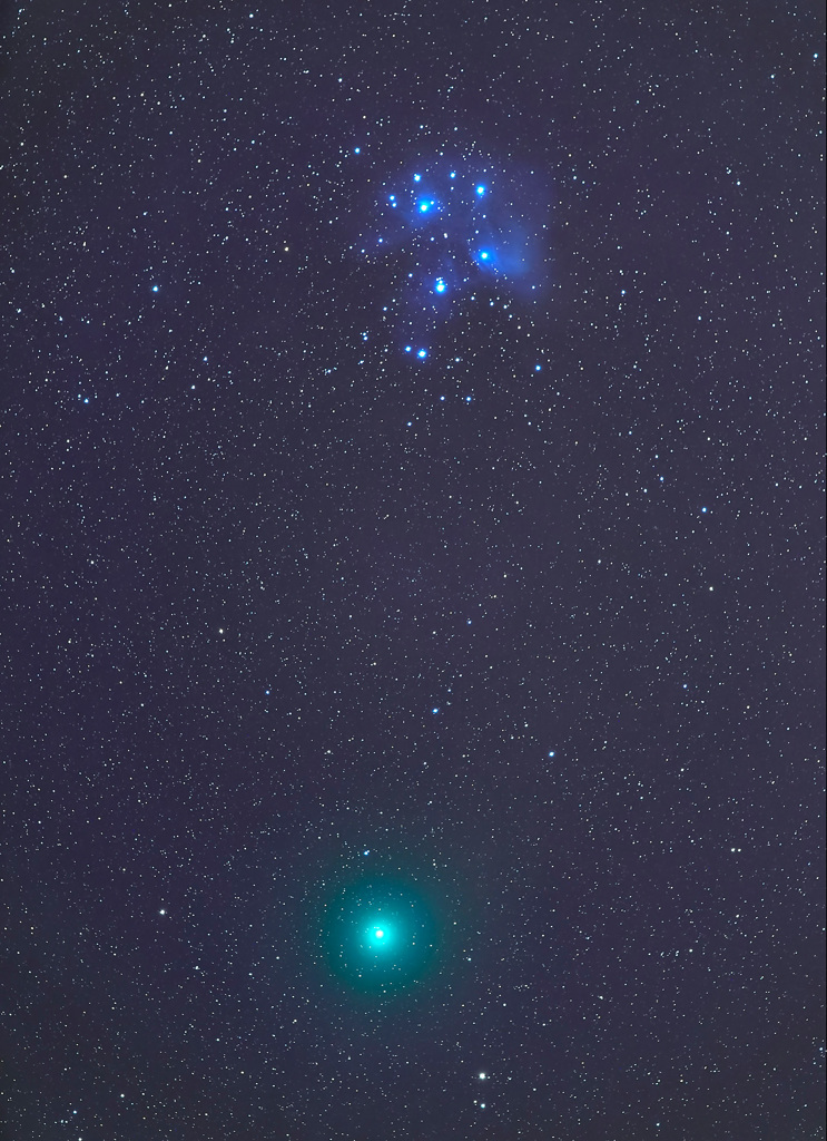 M45とウィルタネン彗星