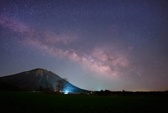 大山まきばに昇る天の川