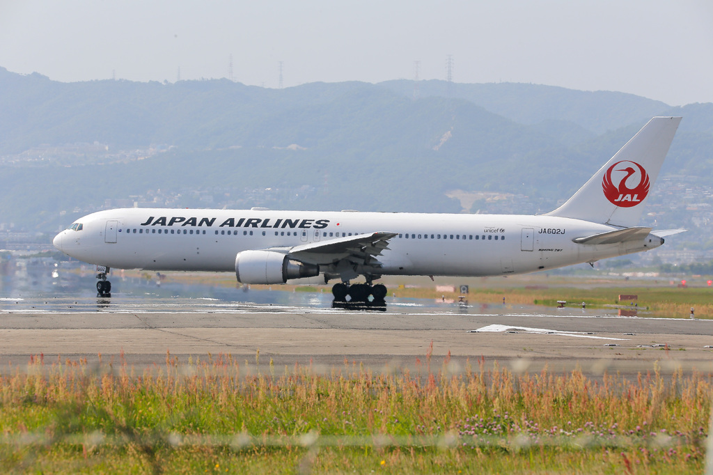 伊丹空港飛来機リスト JAL