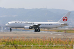 伊丹空港飛来機リスト JAL