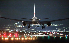 黄昏の伊丹空港