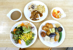 ランチバイキング