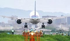 R14 B777着陸