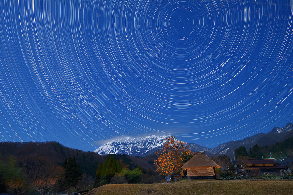 月夜の奥大山の里