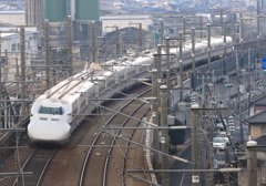 東岡山