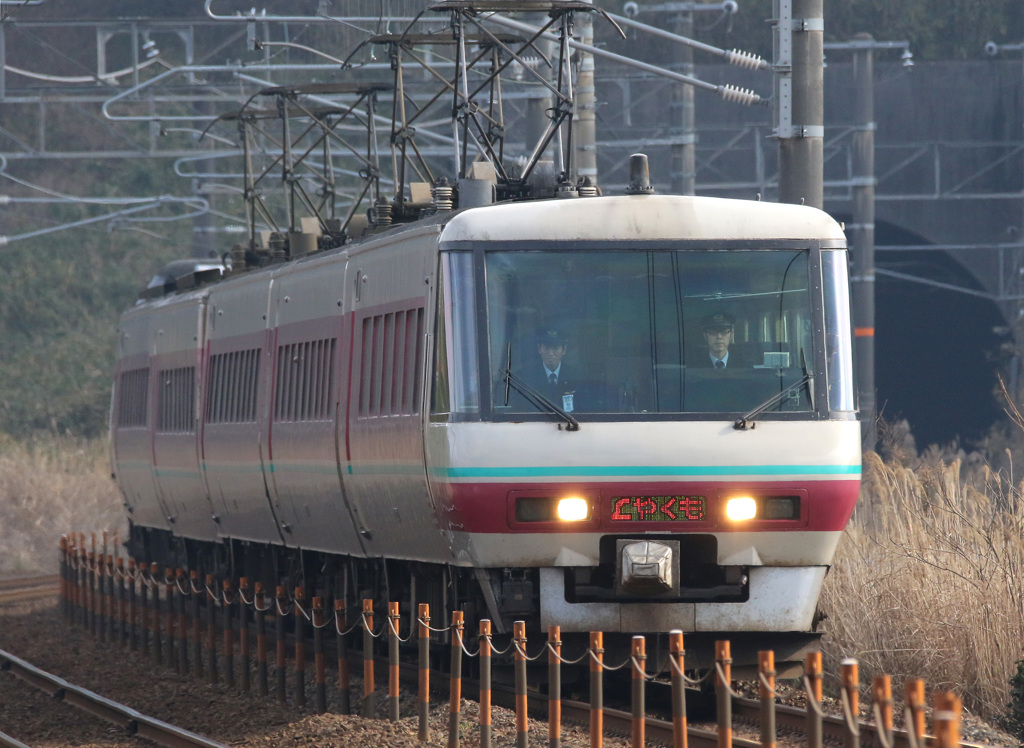 特急やくも381系