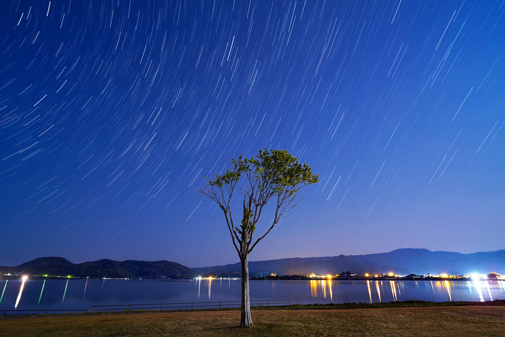 東郷湖の夜