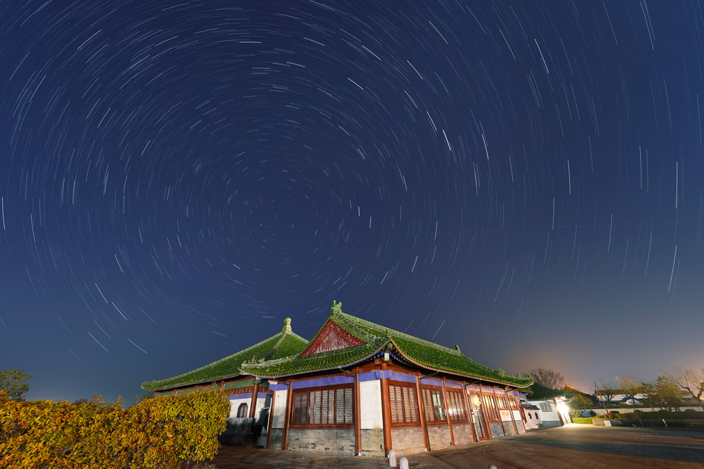 燕趙園に昇る北斗七星