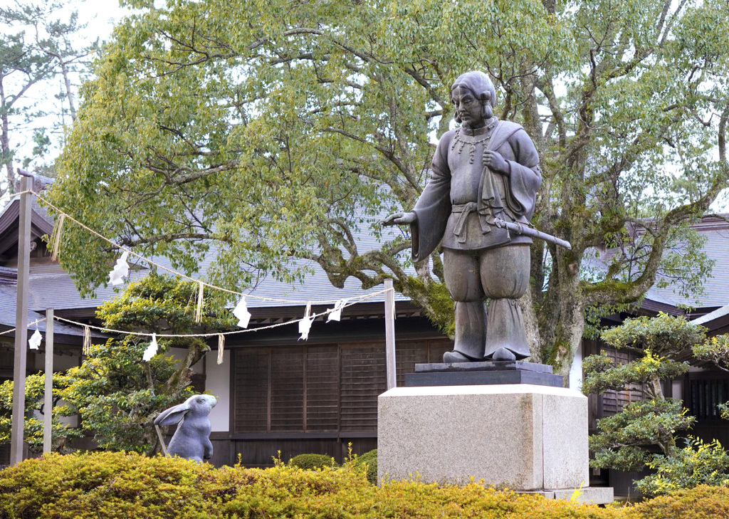 大黒様と白うさぎ