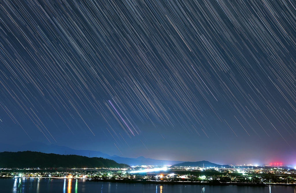 東郷湖に沈むオリオン座