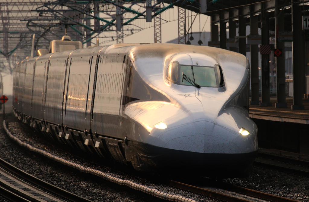 夕暮れの西明石駅