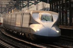 夕暮れの西明石駅