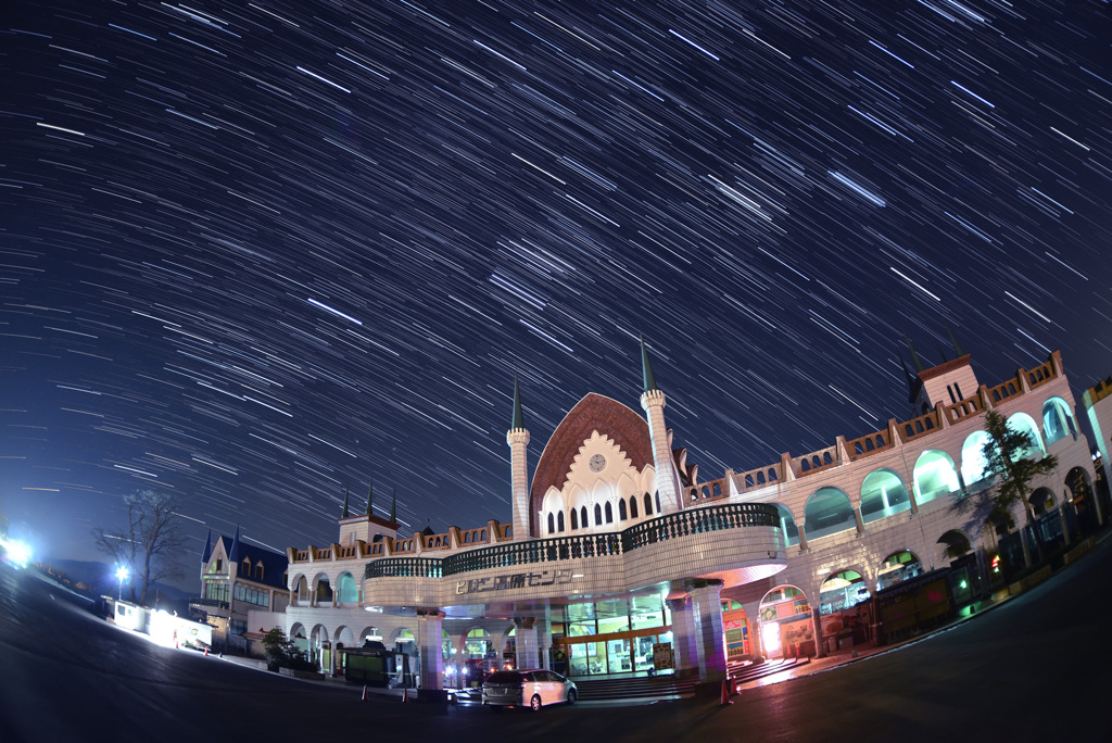 おとぎの国の夜