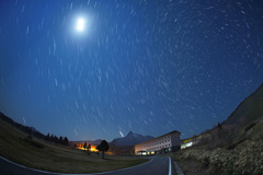 月夜の休暇村奥大山