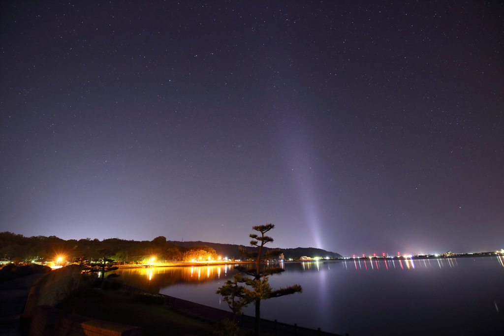 星空の東郷湖畔