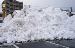 除雪の山