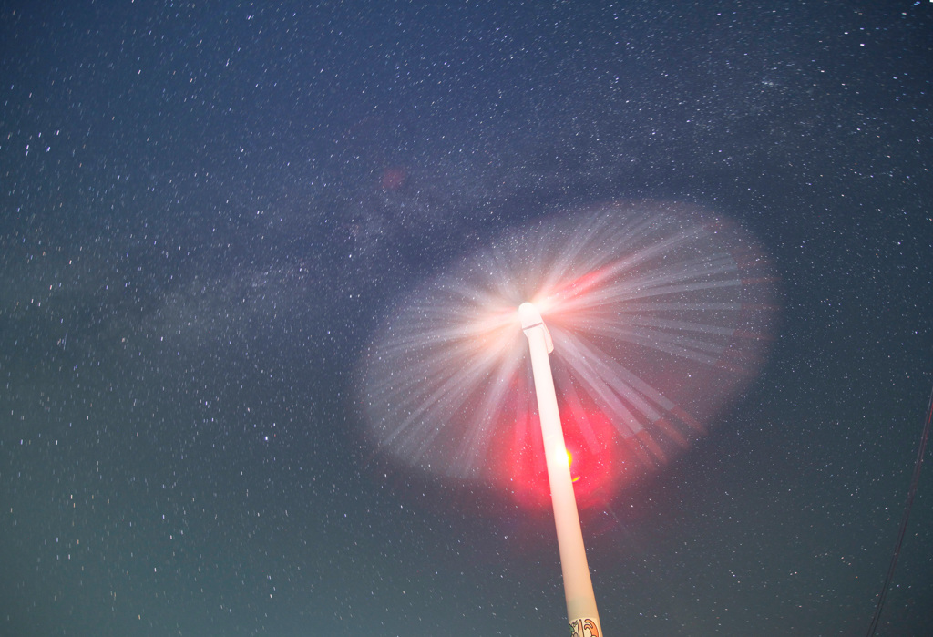 風力発電の夜