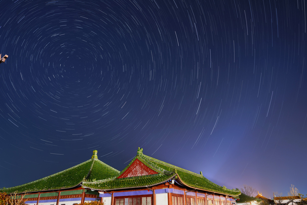 燕趙園に昇る北斗七星