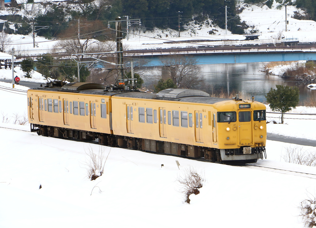 2016.1.21雪の伯備線