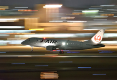 J-AIR着陸