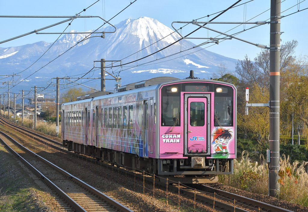 コナン列車と名峰大山