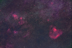 クワガタ星雲からNGC7822付近