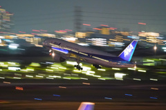 B777 Take Off