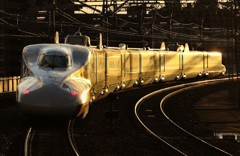 夕暮れの岡山駅