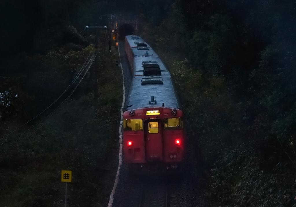 夜明けの列車