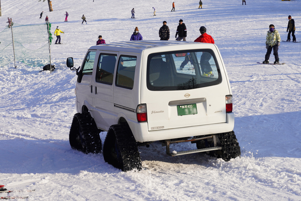 雪上車