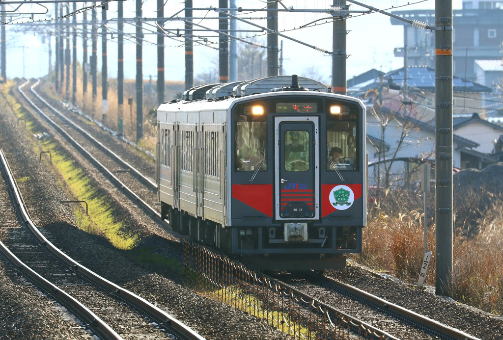 キハ126普通米子行き