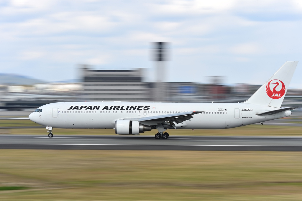 JAL 到着