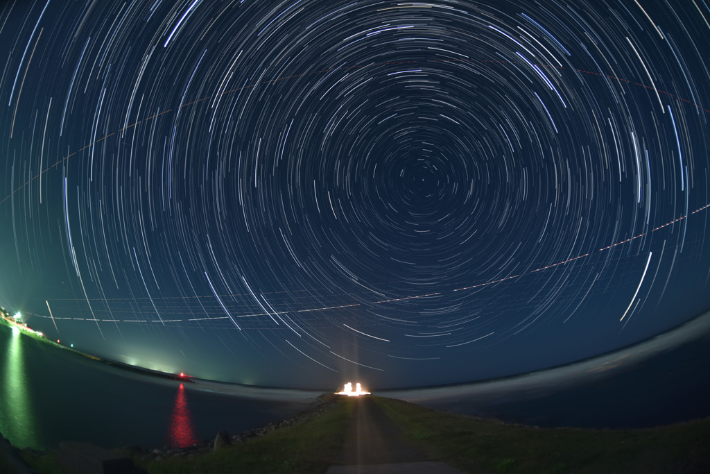 波しぐれ三度笠と巡る北天の星