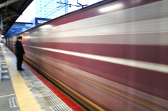 貨物列車通過