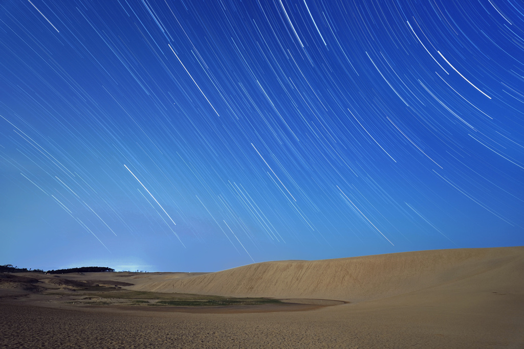 砂丘に沈む冬の星座
