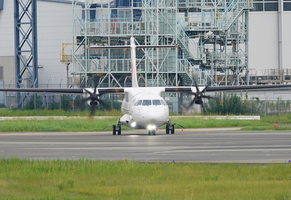 ATR-42出発