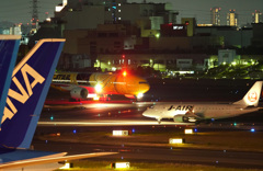 STAR WARS JET到着