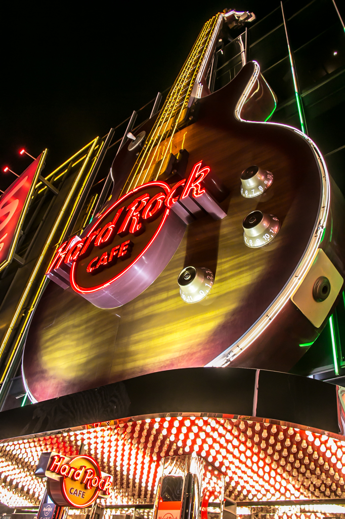 While My Guitar Gently Weeps 