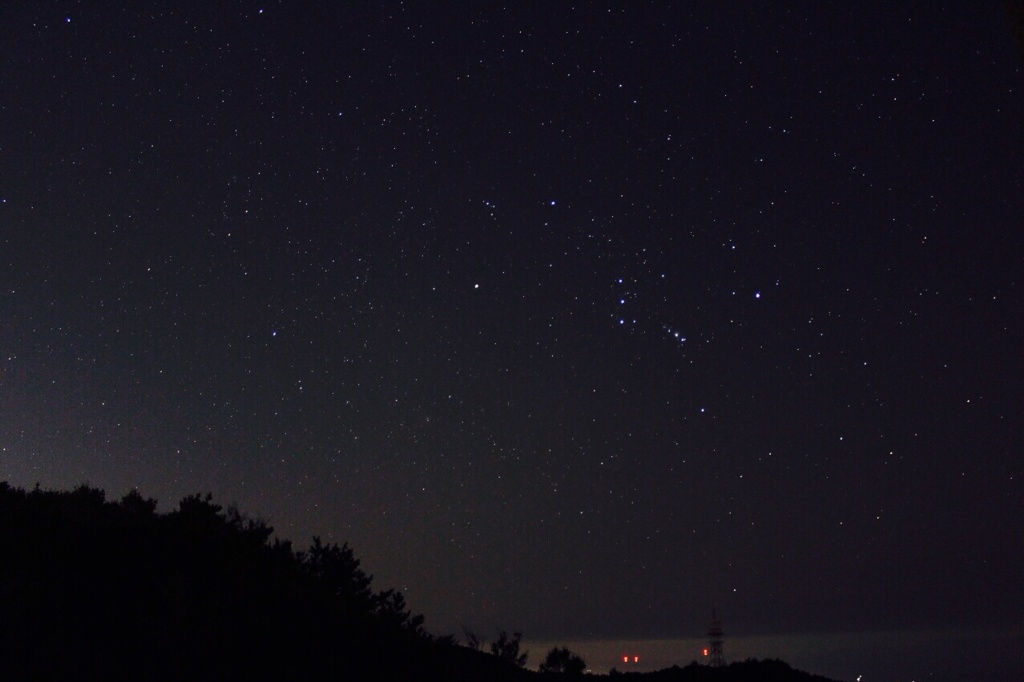 夜明け前の星