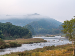 早朝の木津川