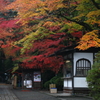 錦秋石山寺　志納所付近