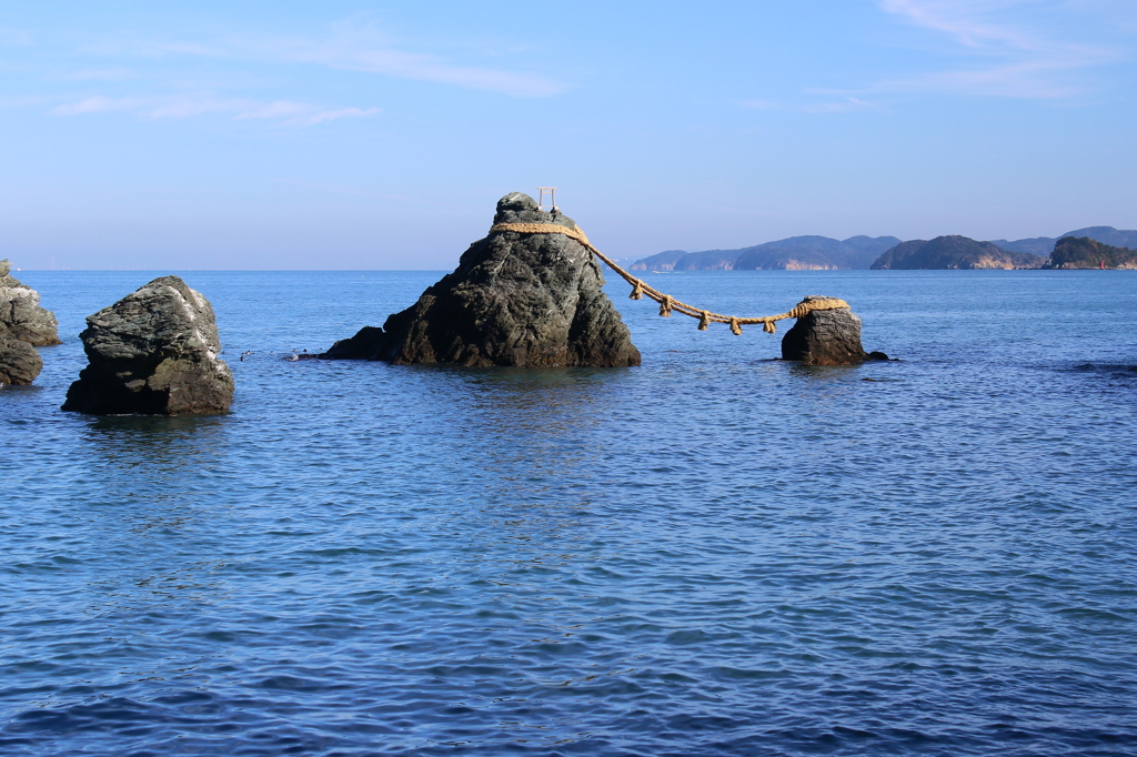 二見浦　夫婦岩