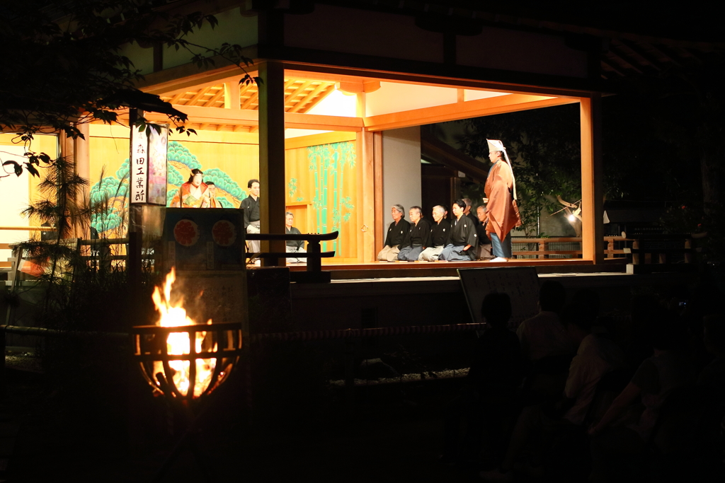 鳩森神社秋季大祭　能舞台