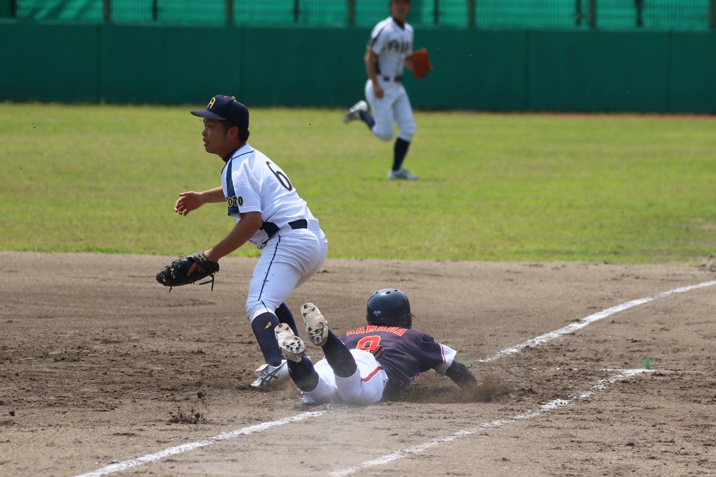 天皇杯京都府予選準決勝　ヘッドスライディング