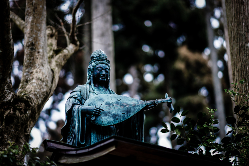 森中弁財天