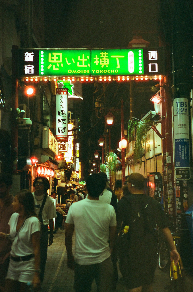 新宿夜スナップ（フィルム）