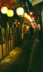 新宿夜スナップ②（フィルム）